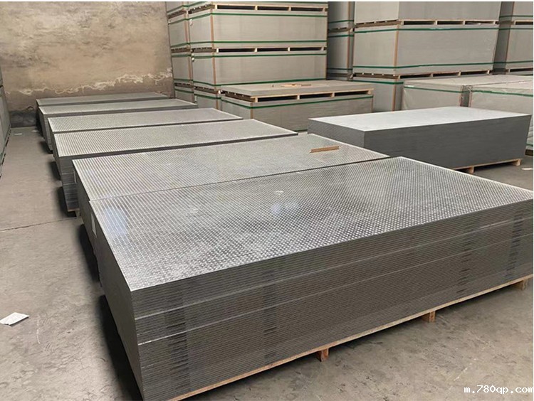 1652078641399312.jpg 1652078641399312.jpg